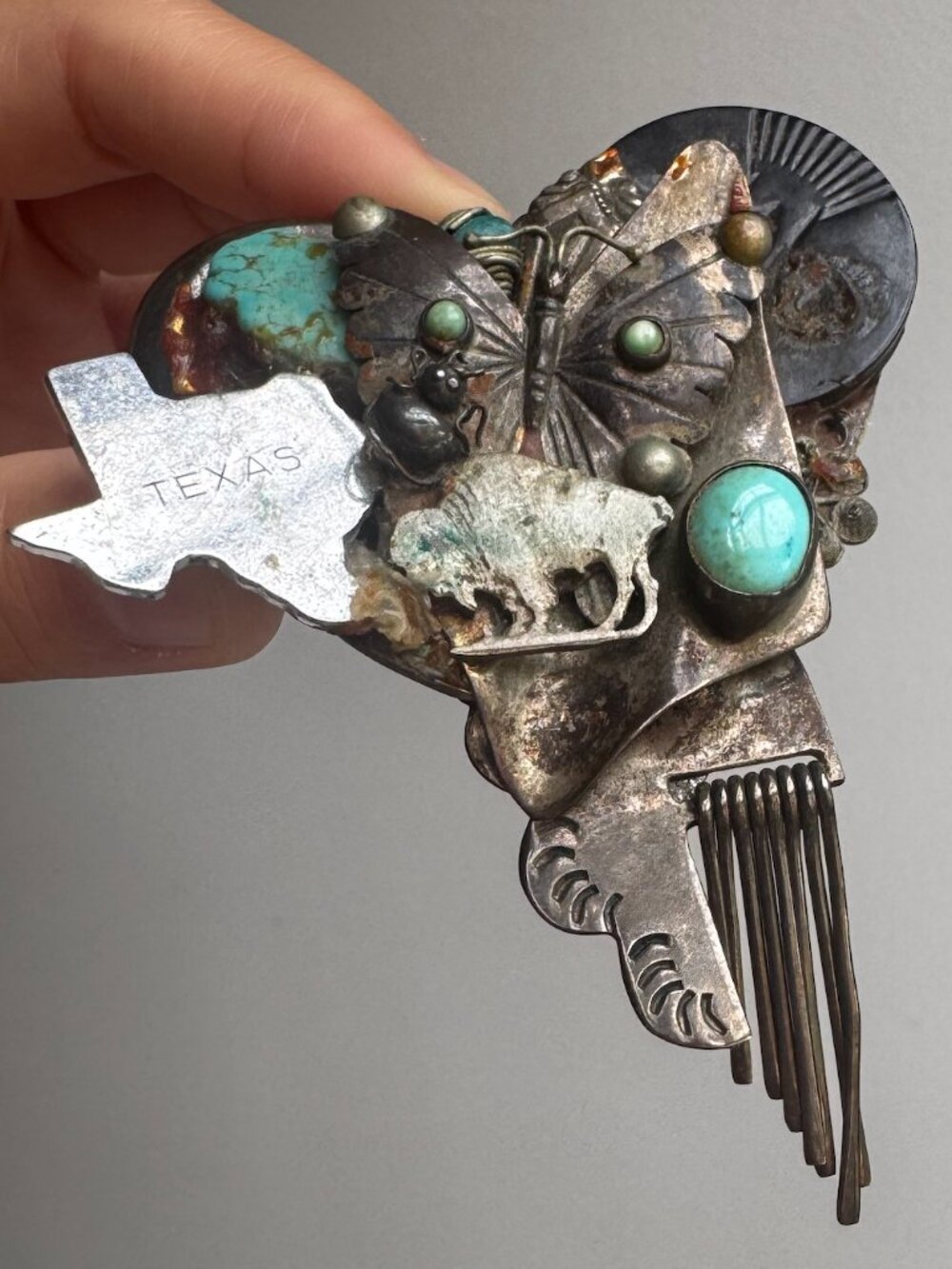 Incredible Vintage Navajo Heart Brooch Texas Themed w. Turquoise